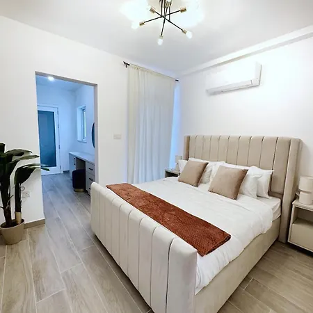 Luxury Near Waterfront! Gzira
